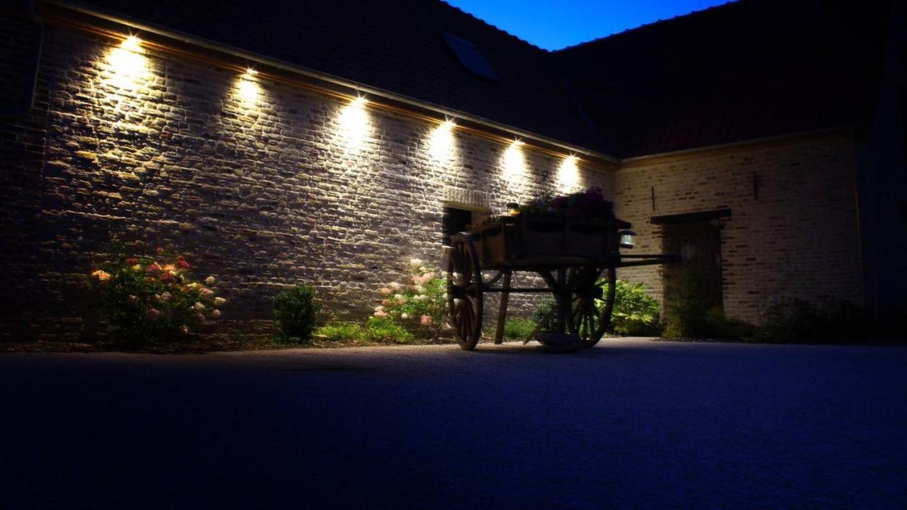 Au Grand Saule Vakantiehuis Les Attaques